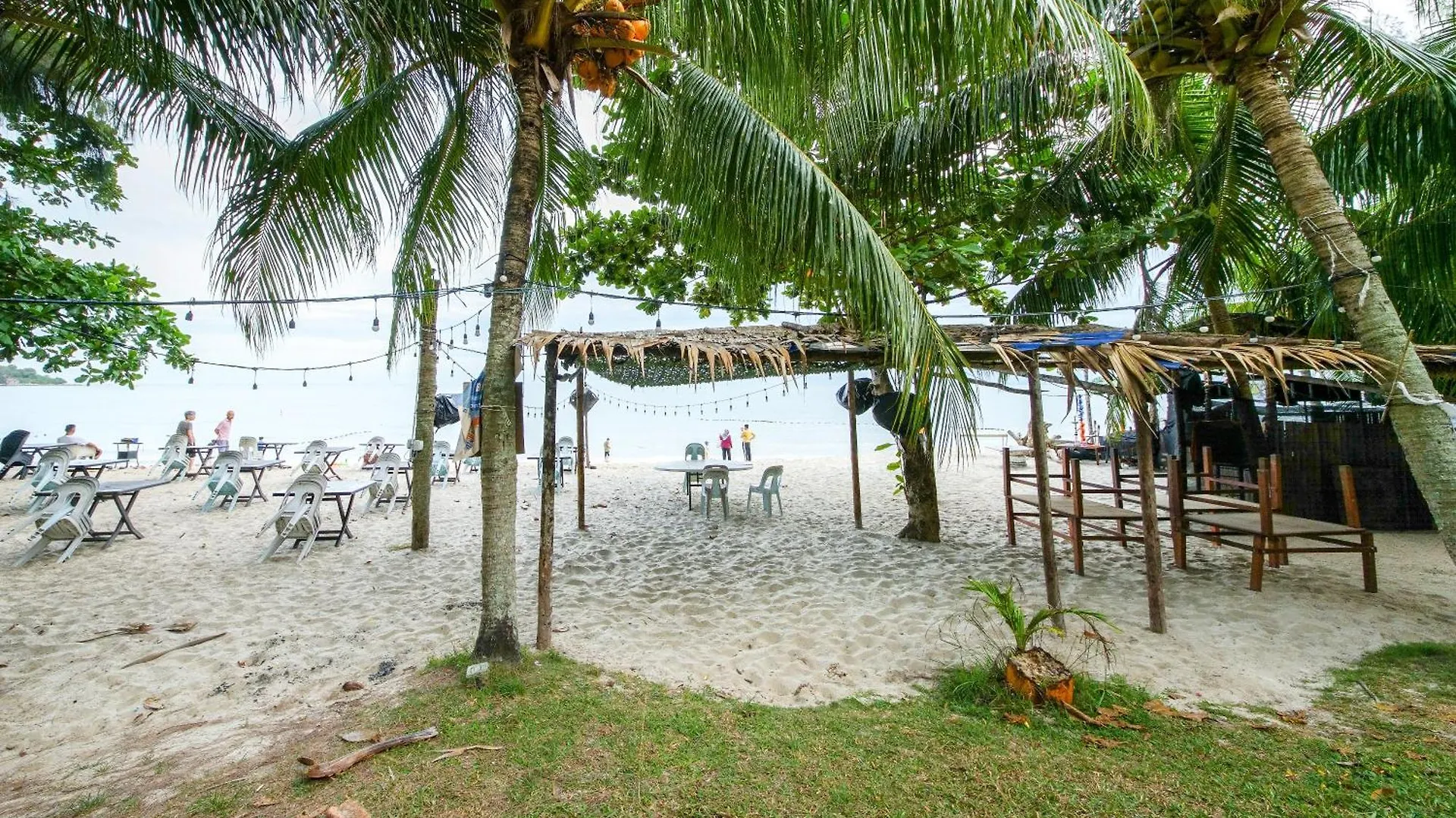 Rainbow Paradise Beach Resort Tanjung Bungah