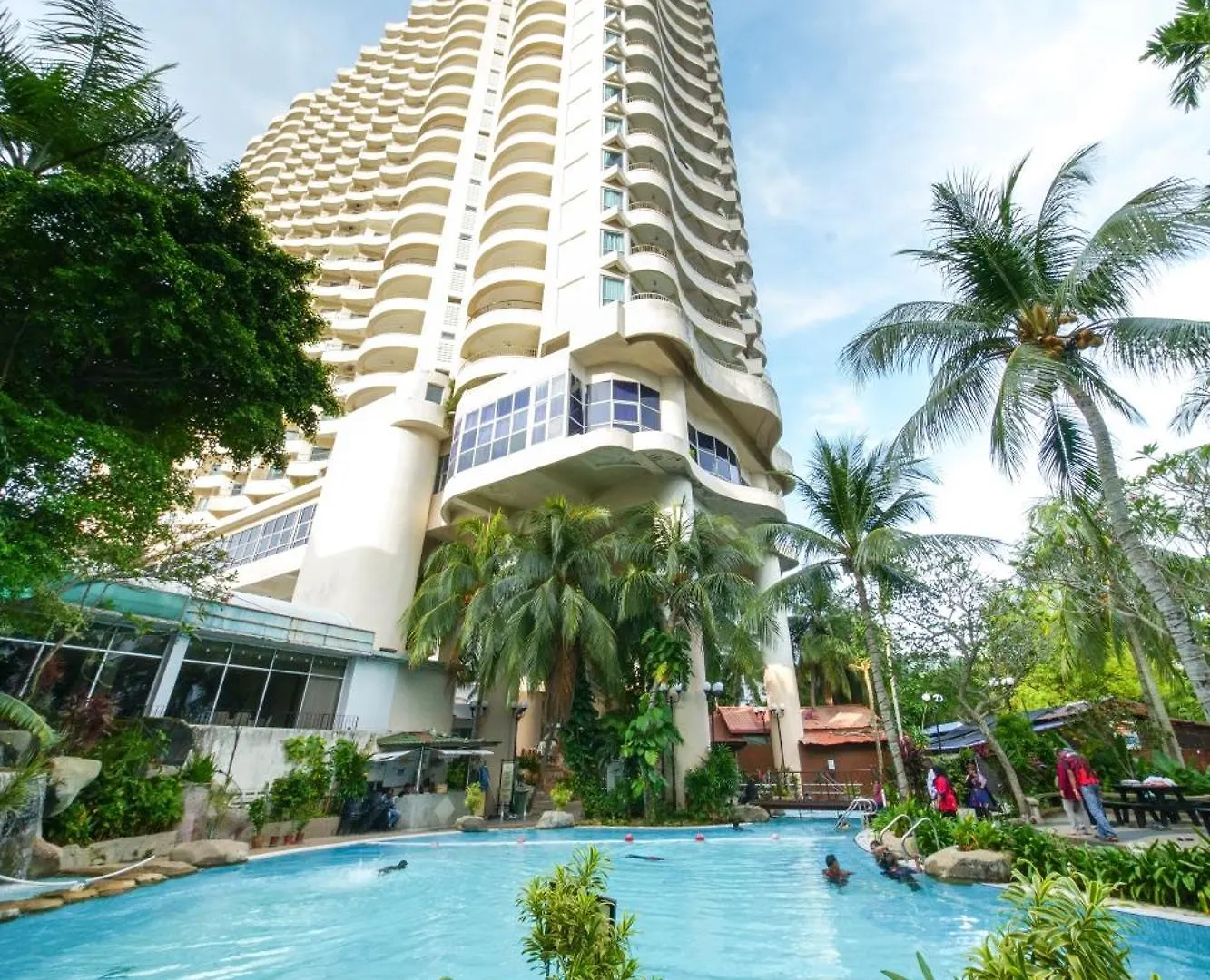 Rainbow Paradise Beach Resort Tanjung Bungah  4*, Tanjung Bungah (Penang) Malaysia
