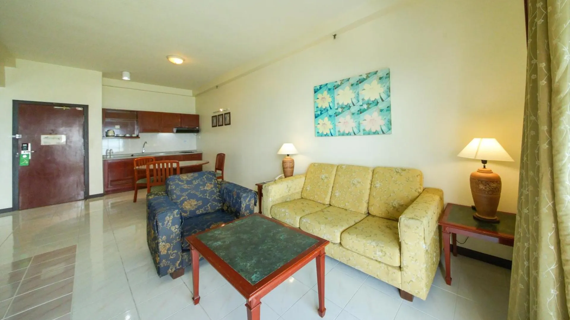 Rainbow Paradise Beach Resort Tanjung Bungah  Tanjung Bungah (Penang)