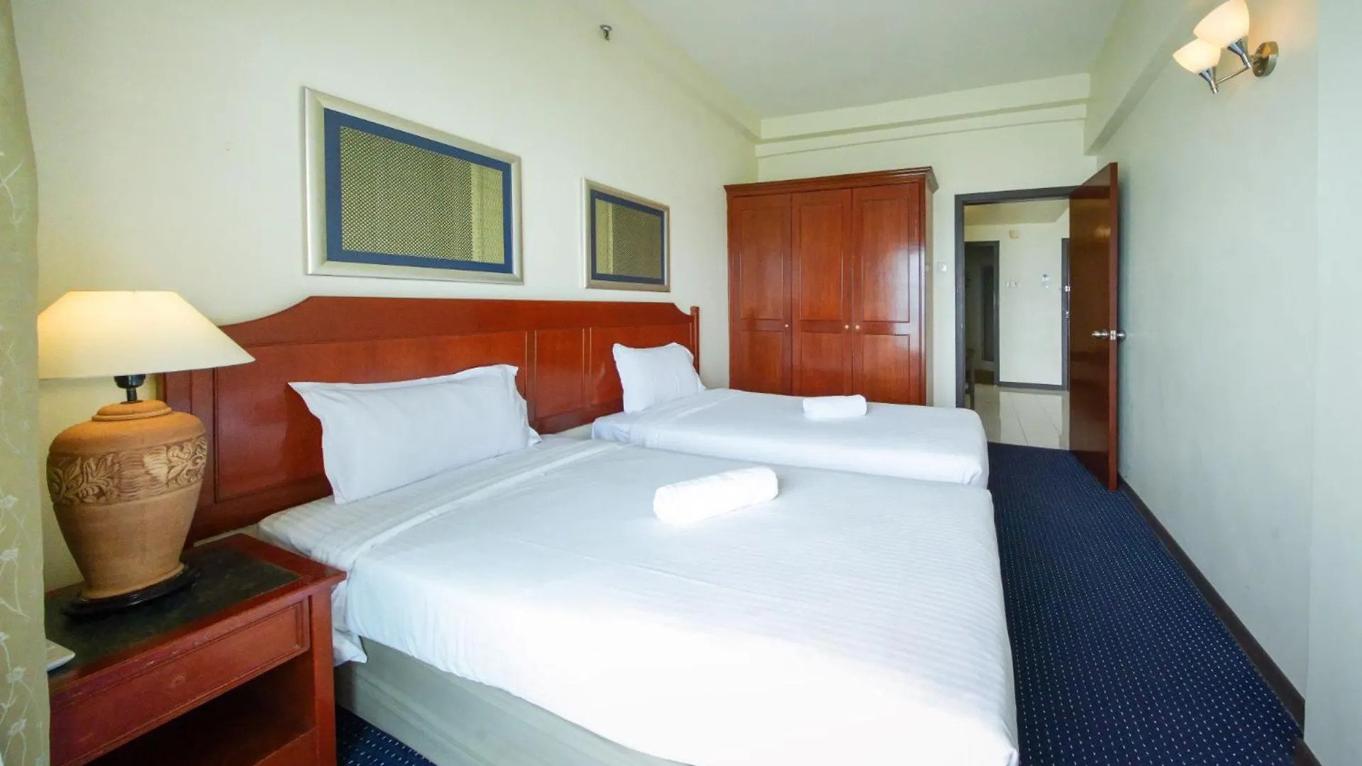 Rainbow Paradise Beach Resort Tanjung Bungah